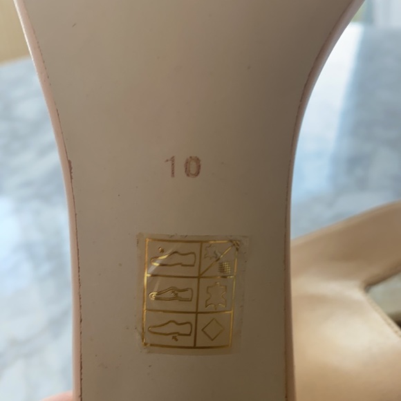 JEFFREY CAMPBELL Lindsay Ruffle Heeled Sandal - Picture 4 of 7